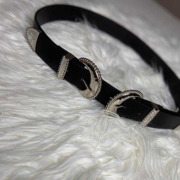 Darling Dakota Belt - Picture 2 of 3